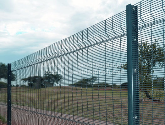 Galvanized 358 Mesh Fencing
