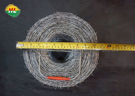 Green Vinyl Coated Double Twist Barbed Wire As Defending Barrier