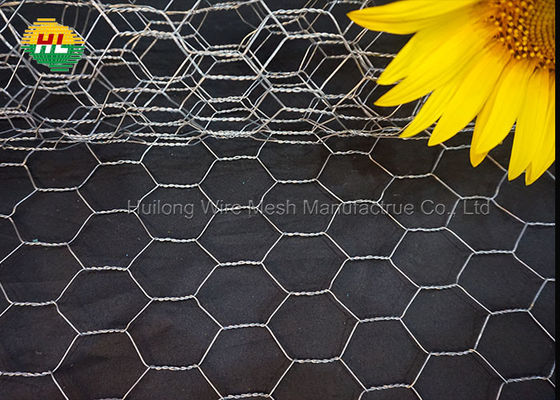 Easy Handle Hexagonal Wire Netting 197X15.7 Inch For Craft Projects