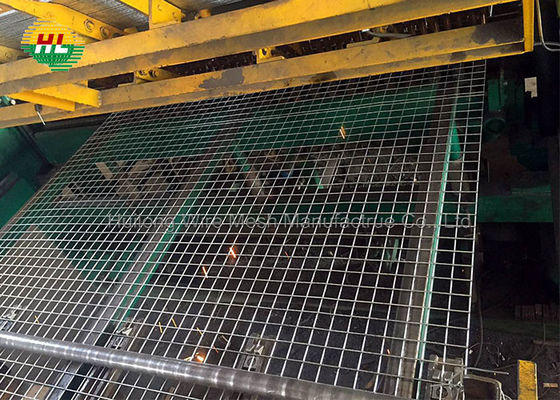 2x2 Welded Wire Mesh Panels , ISO Galvanized Wire Mesh Sheets